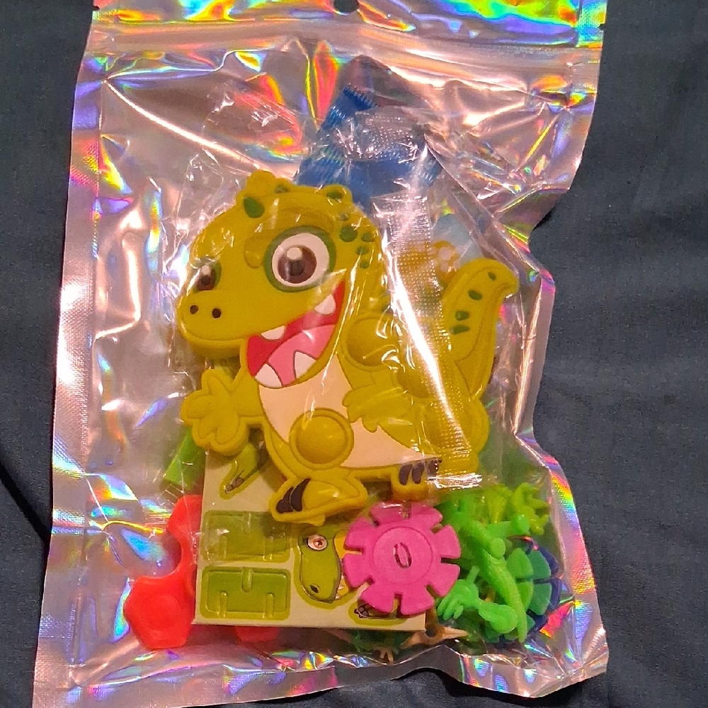 25 Pc Green Dinosaur Craft Toy Set for Kids